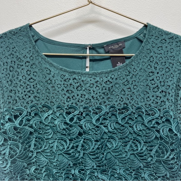 Ann Taylor Womens Blouse Shirt Green Short Sleeve Popover Lace Size Small - Picture 5 of 11